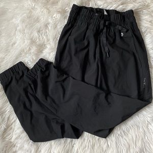 Uniquely Lorna Jane Women’s Black Jogger Pants size XS